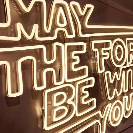 Starwars Vibe 2Br Apt In Makati With Electronic Dart