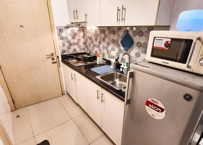Starwars Vibe 2br In Makati With Electronic Dart Apartment *